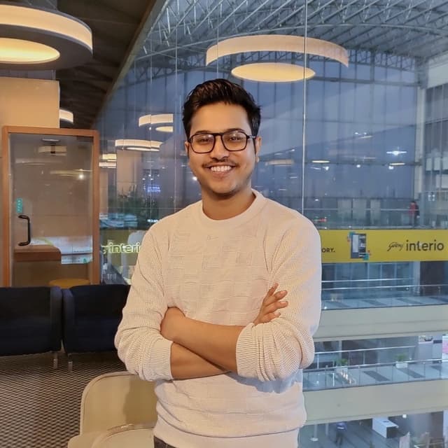 Piyush Vijay Head of Sales